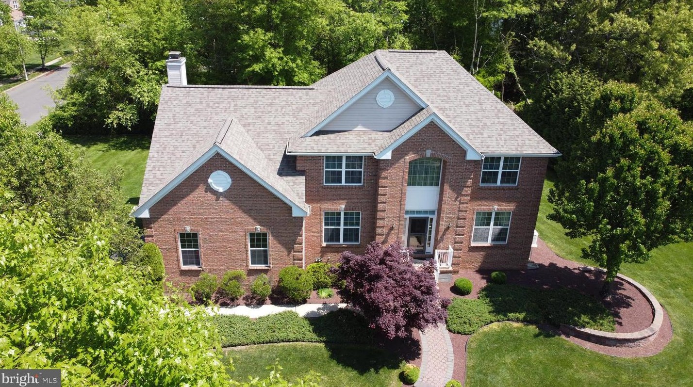 1 Mozart Ct, East Windsor, NJ 08520-5117