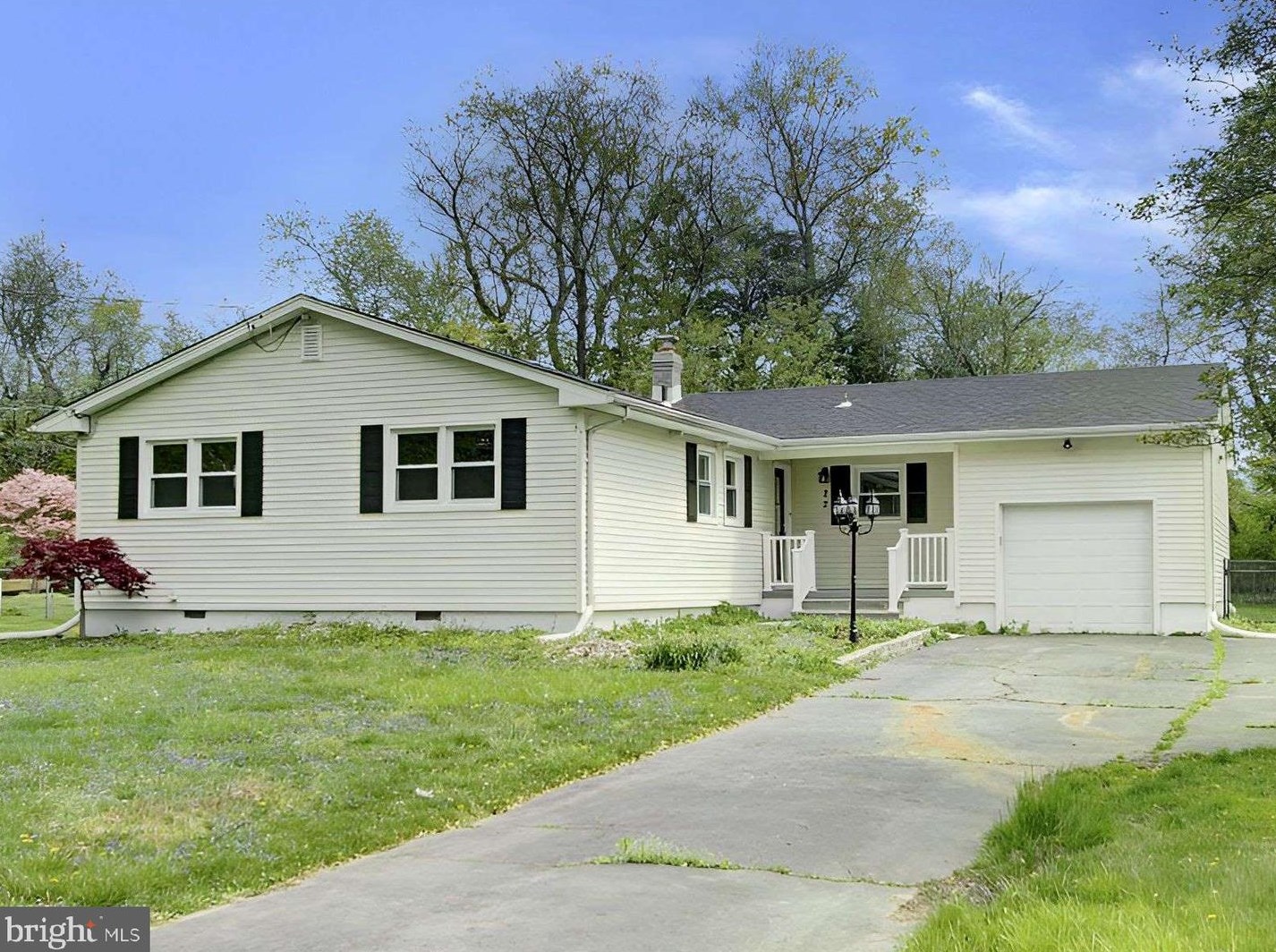 22 Oak Branch Rd, East Windsor, NJ 08512