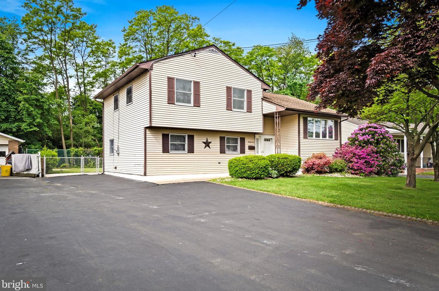 34 Sherbrooke Rd, Trenton, NJ 08638-2412