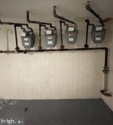 140 Moffatt Ave, Trenton NJ  08629-1442 exterior