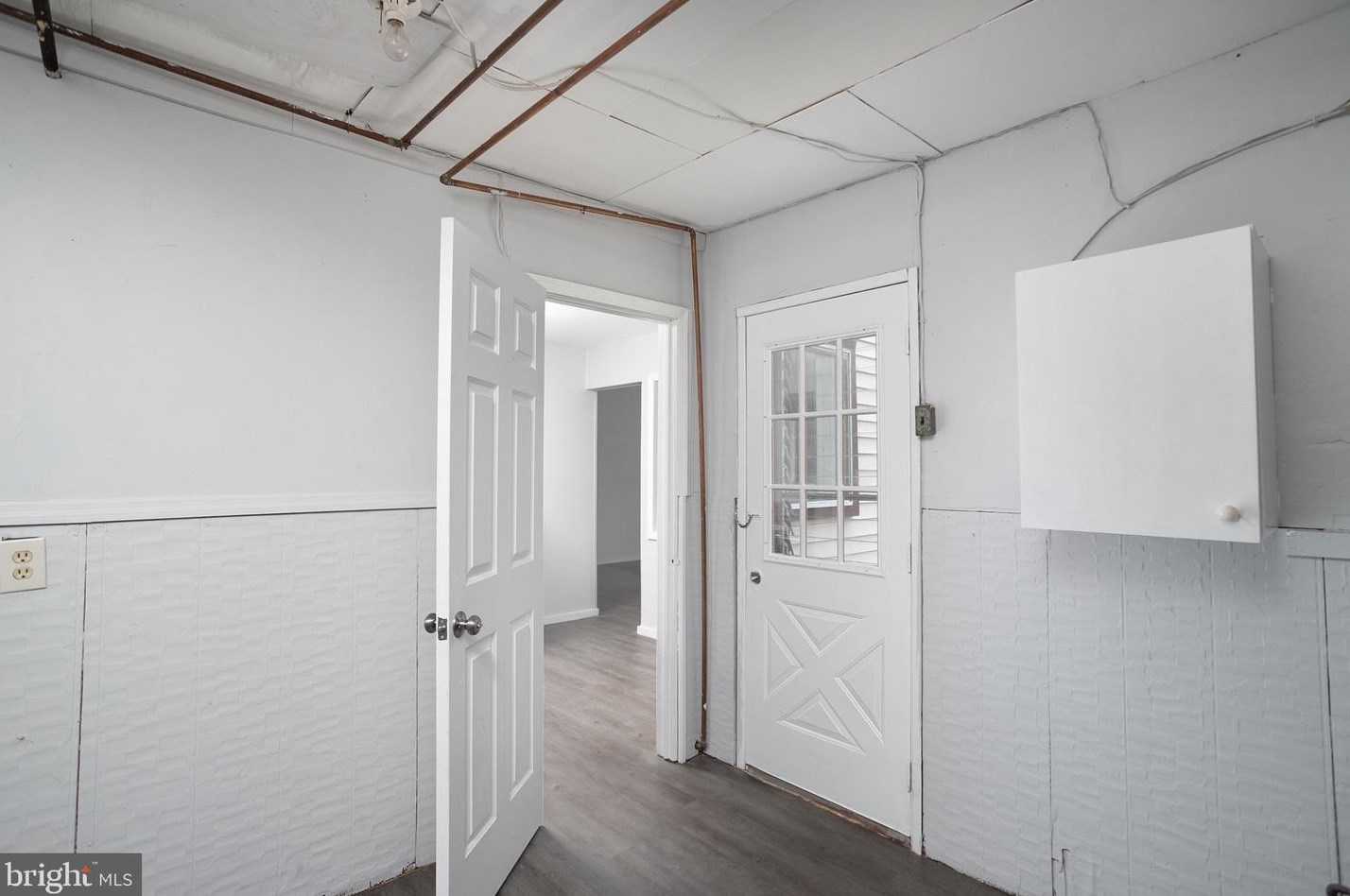 9 Theresa St, Trenton NJ 08618-1529 exterior