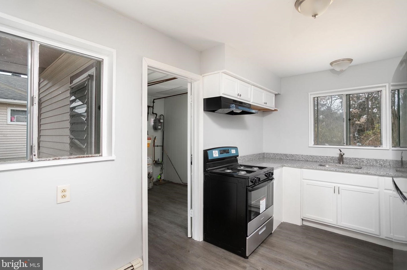 9 Theresa St, Trenton NJ 08618-1529 exterior