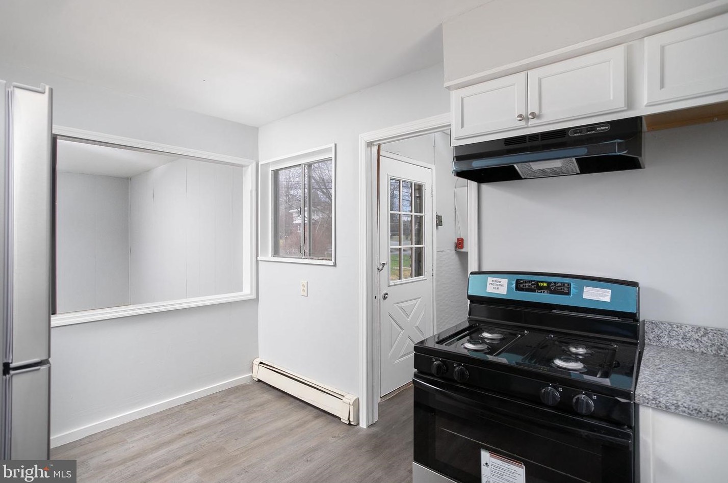 9 Theresa St, Trenton NJ 08618-1529 exterior