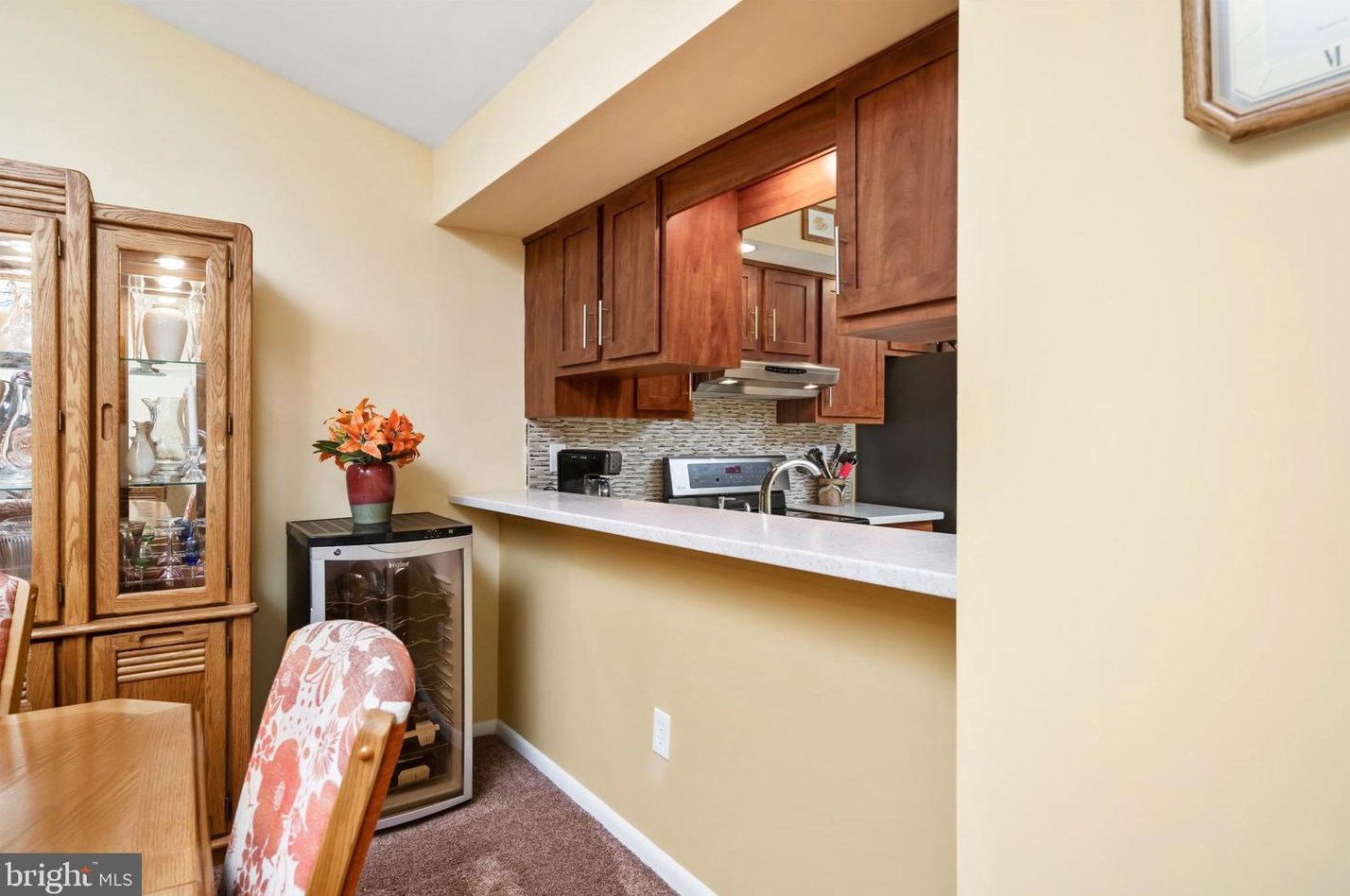 18 Pinewood Dr, Trenton NJ  08690-3346 exterior