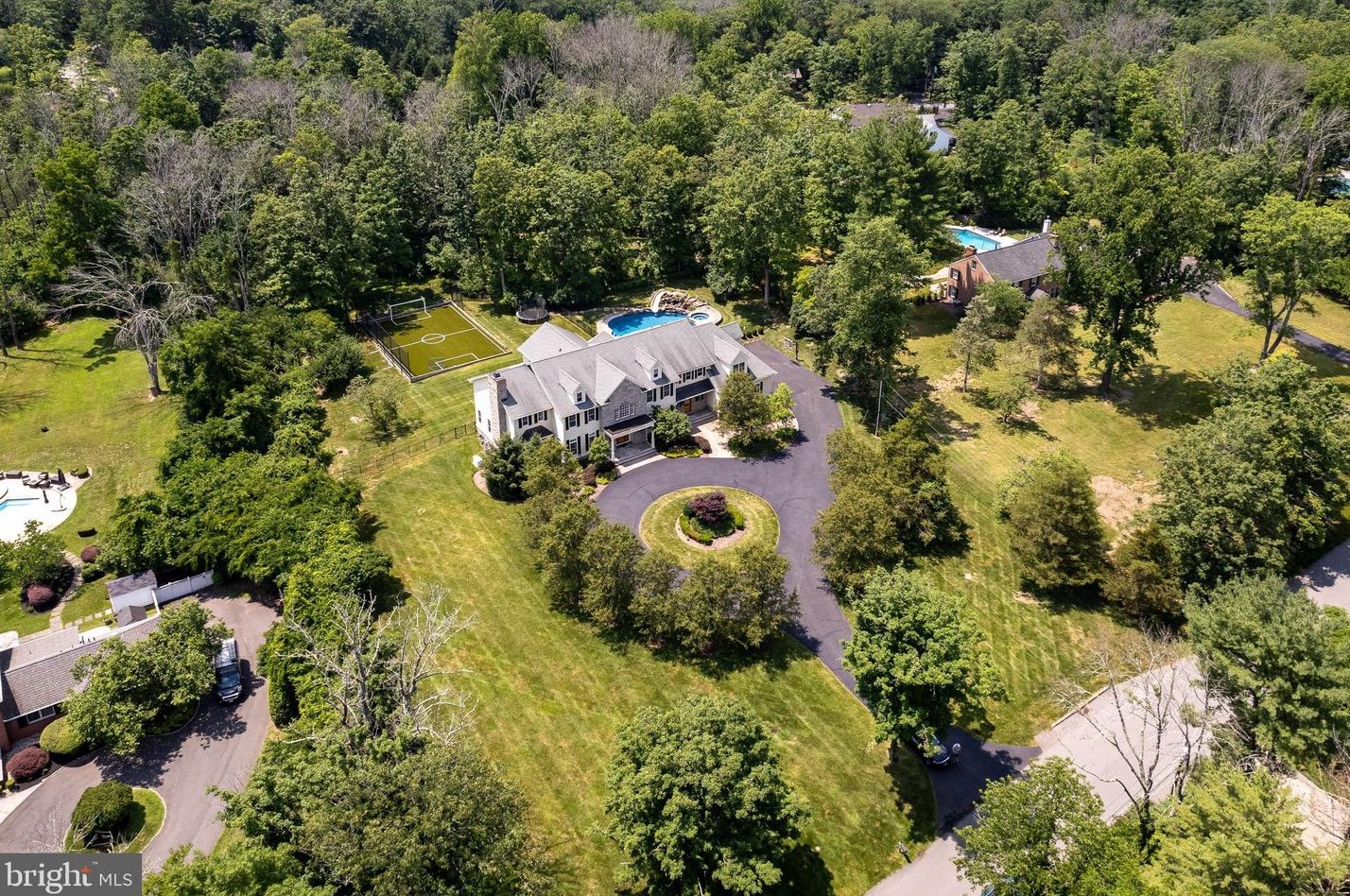 228 Brookstone Dr, Princeton, NJ 08540-2406