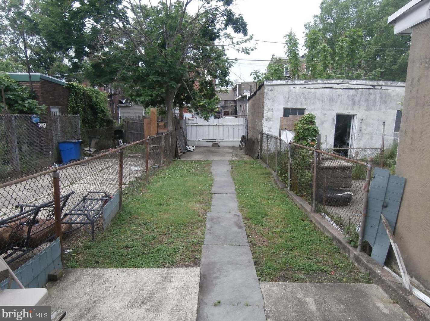 56 Bayard St, Trenton NJ  08611-1504 exterior