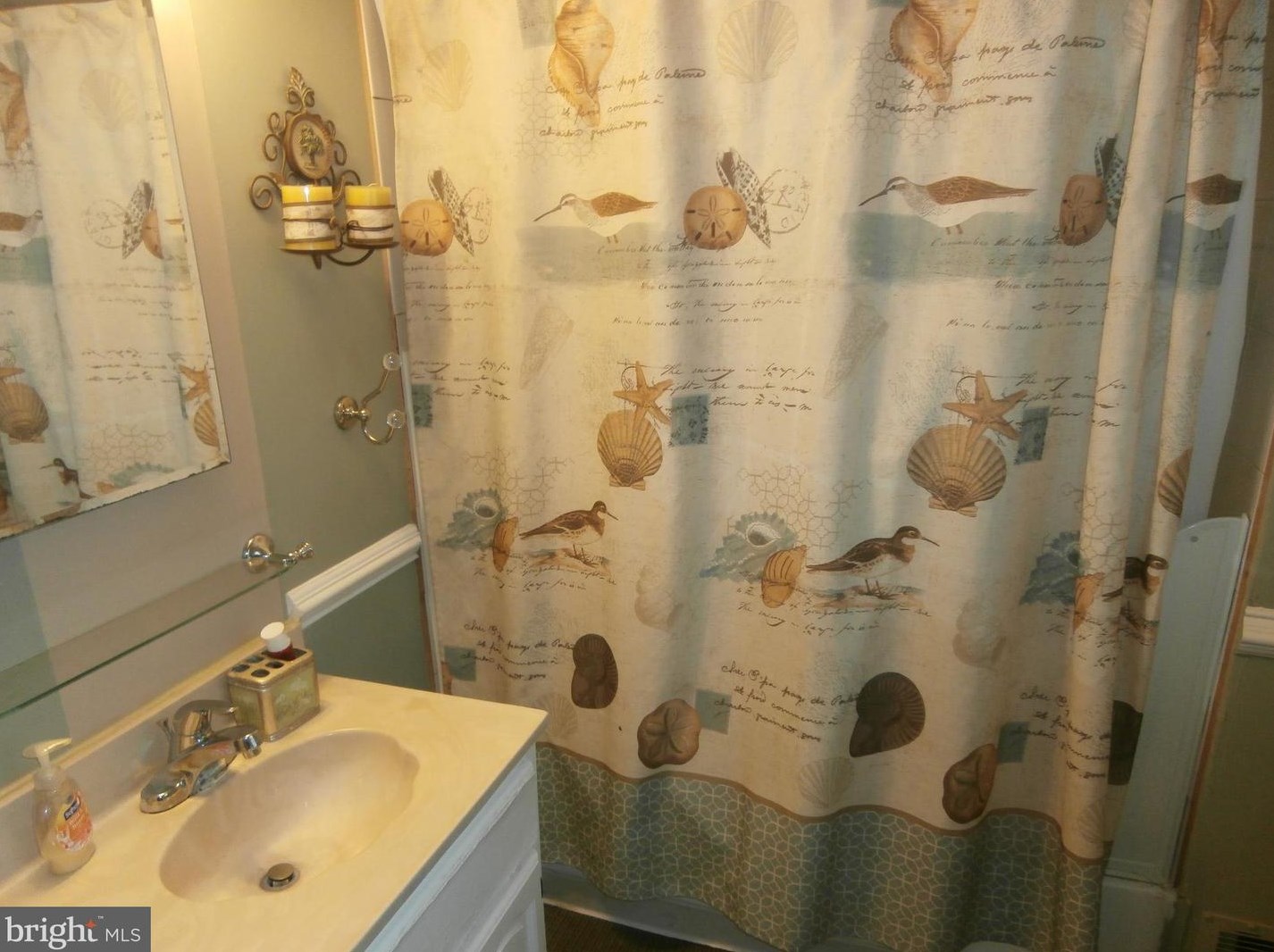 56 Bayard St, Trenton NJ  08611-1532 exterior