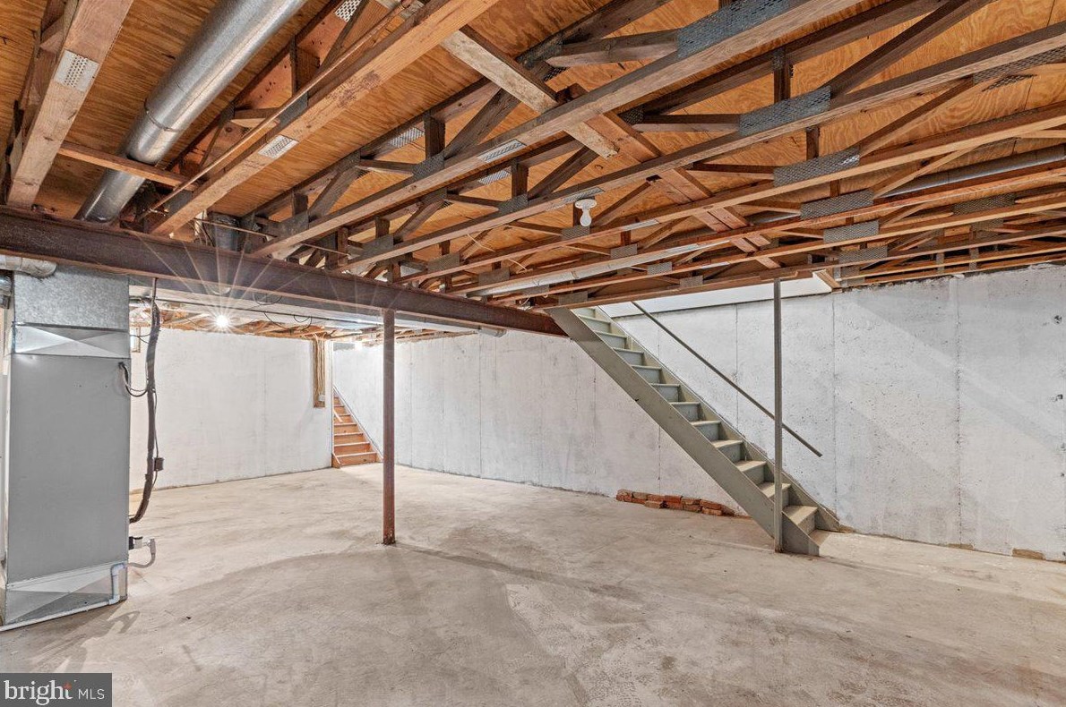 I-1 Shirley Ln, Trenton NJ 08648 exterior