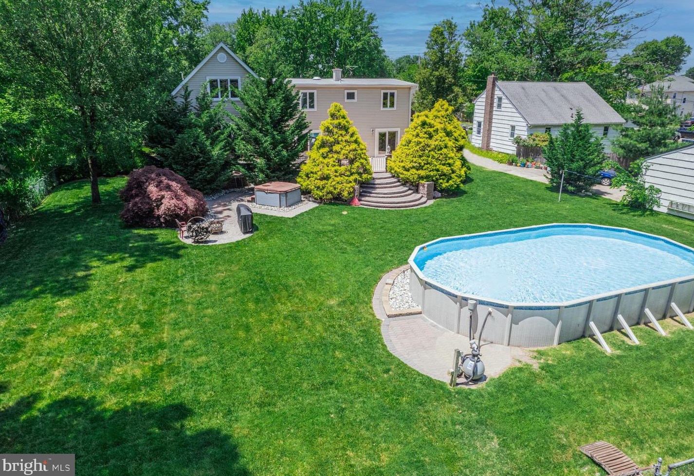 38 Floral Ave, Trenton NJ 08619-1810 exterior