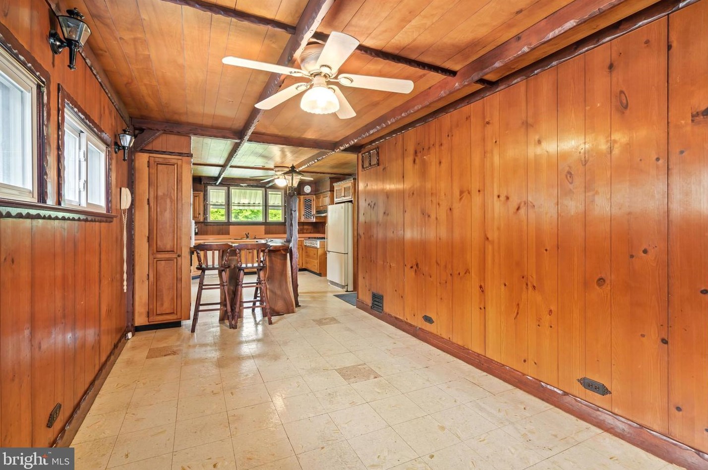 233 Tettemer Ave, Trenton NJ 08610-1521 exterior