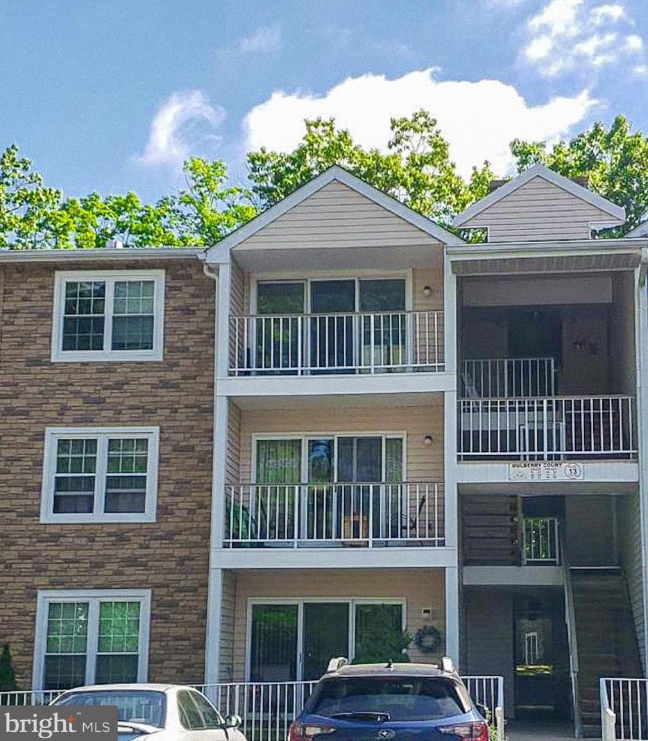 58 Mulberry Ct, Trenton, NJ 08619-4617
