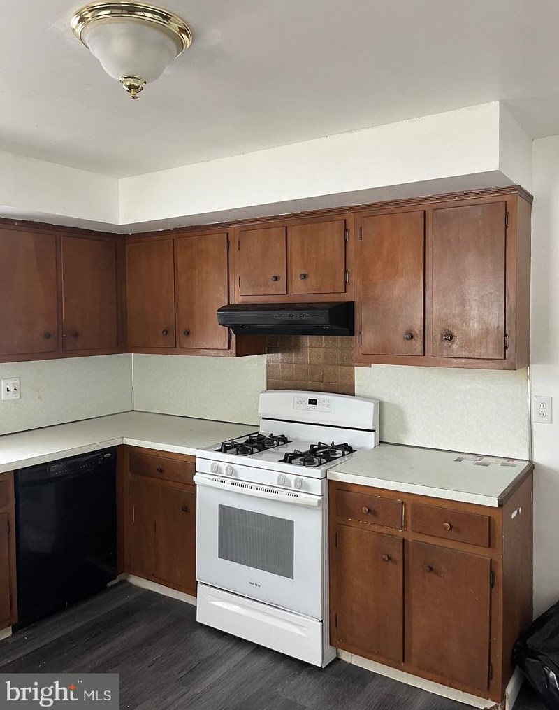 147 Jeremiah Ave, Trenton NJ  08610-6537 exterior