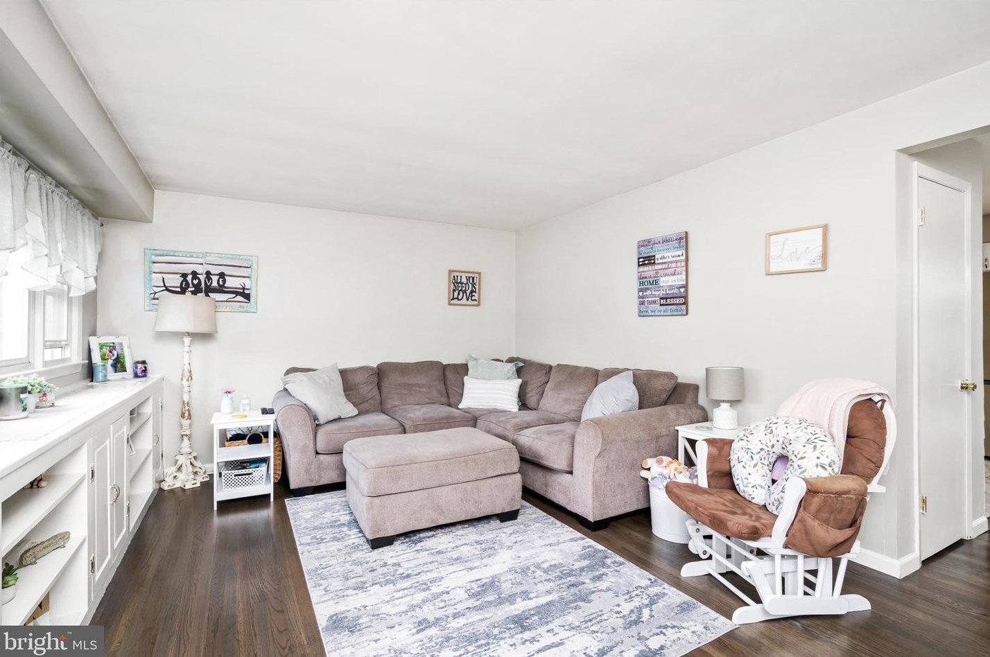51 Kino Blvd, Trenton, NJ 08619-1452