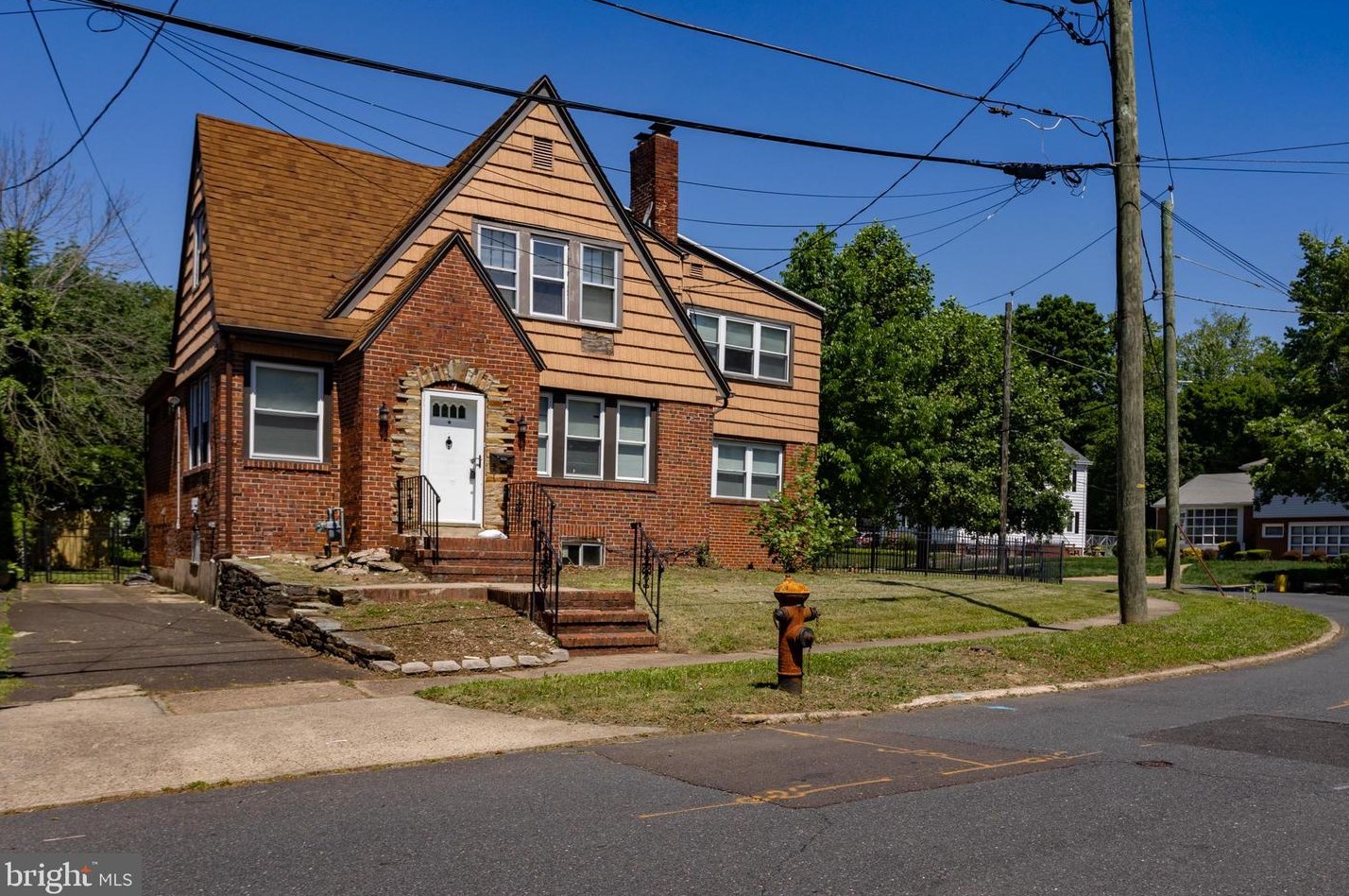 7 Abernethy Dr, Trenton NJ  08618-5002 exterior