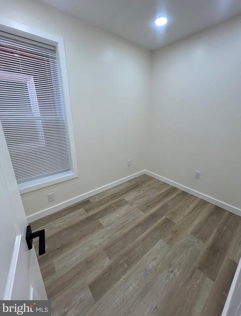 54 Carroll St, Trenton NJ 08609-1007 exterior