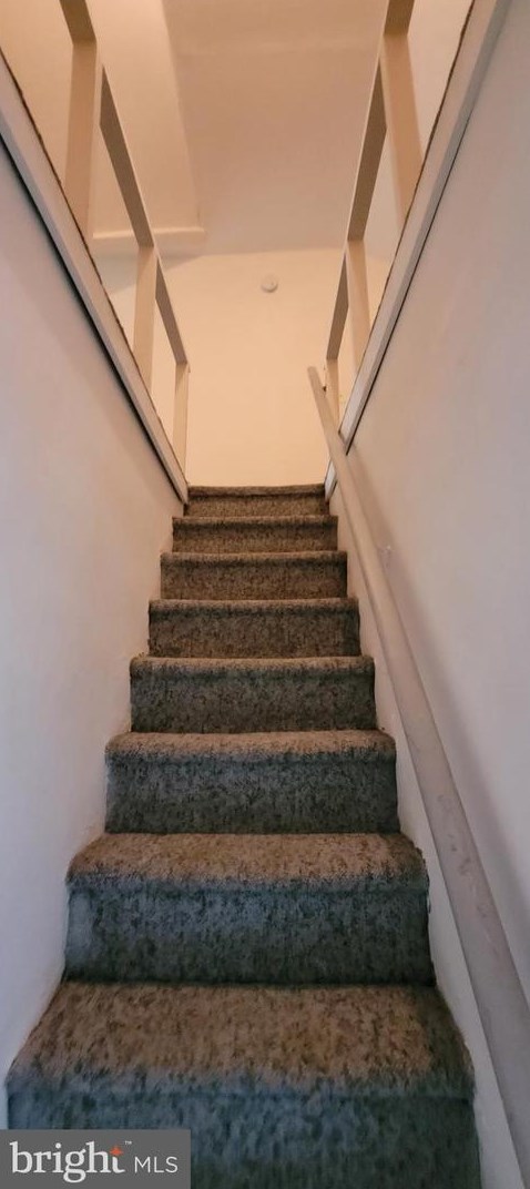 618 Ohio Ave, Trenton NJ  08638-3925 exterior