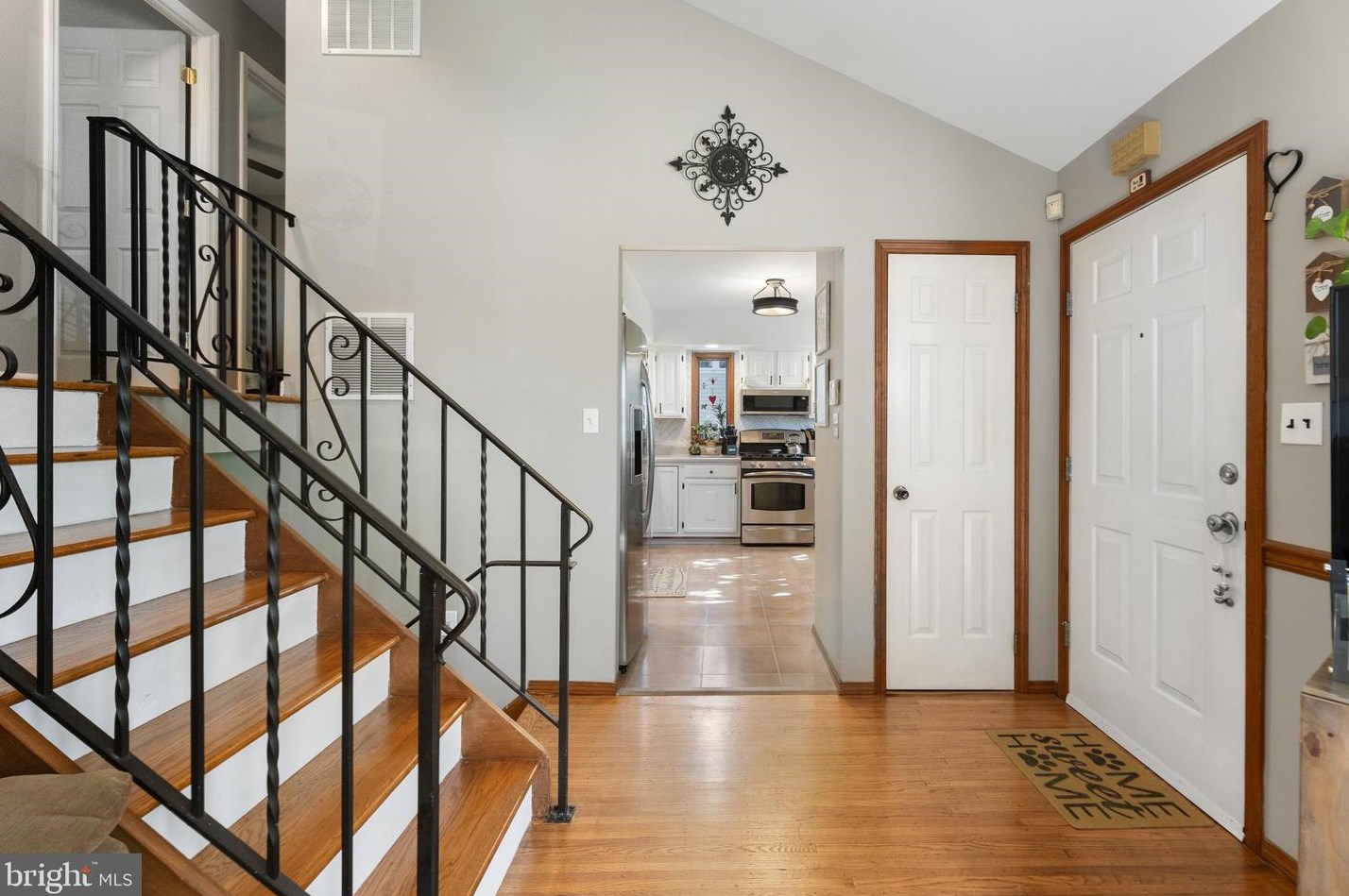 76 Sunnybrae Blvd, Trenton NJ 08620-1559 exterior