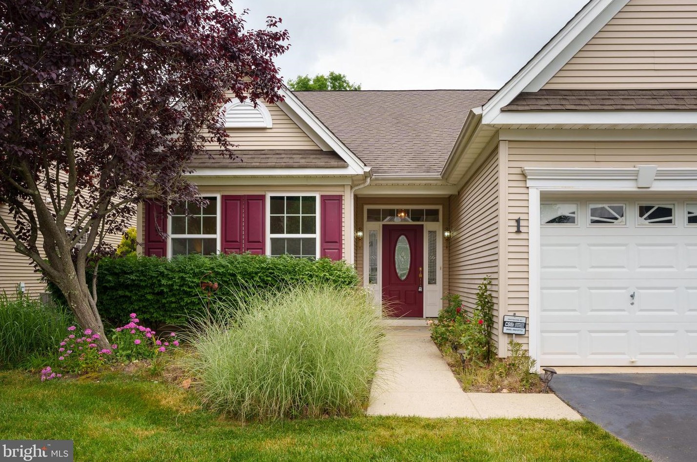 1 Ely Ct, East Windsor, NJ 08520-3063