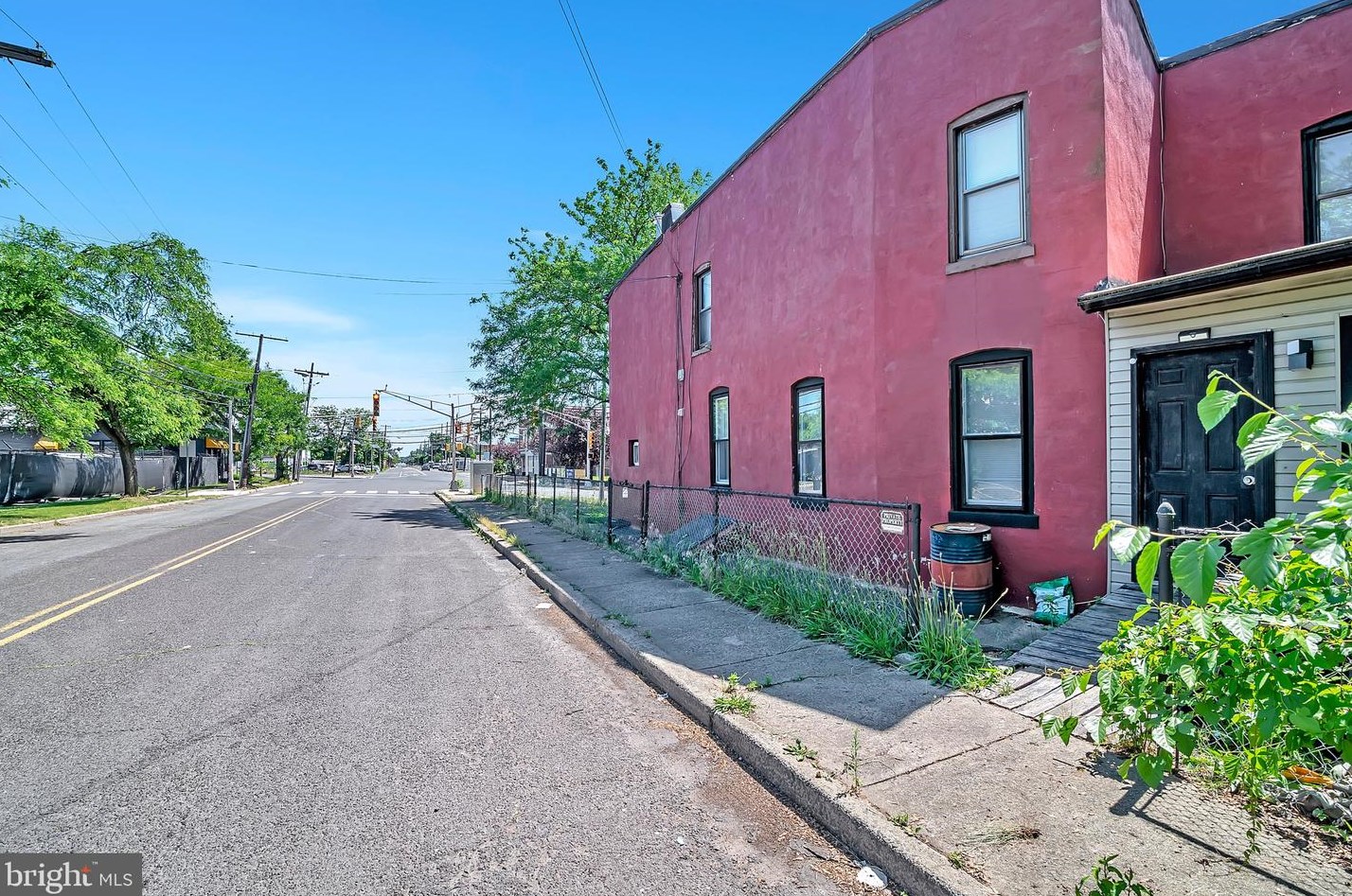 1778 State St, Trenton NJ  08609-2008 exterior