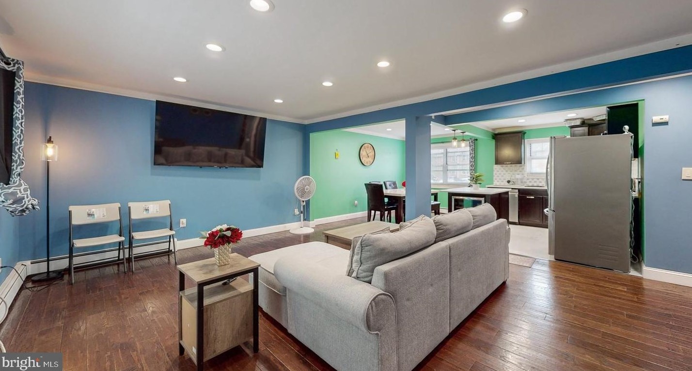 60 1 Mile Rd #121k, East Windsor, NJ 08512