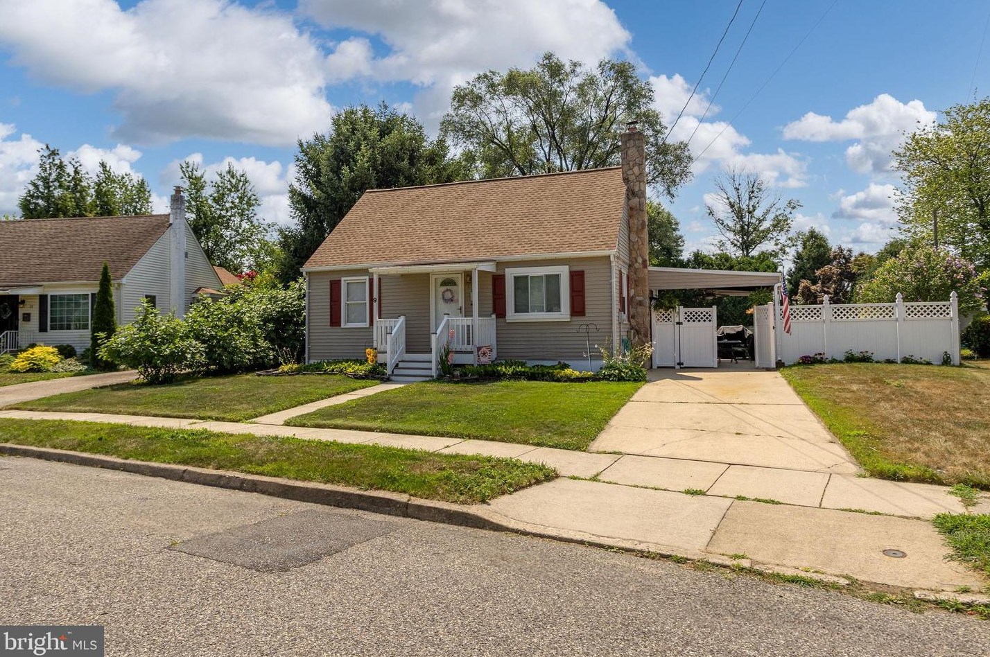 9 Maguire Rd, Trenton, NJ 08690