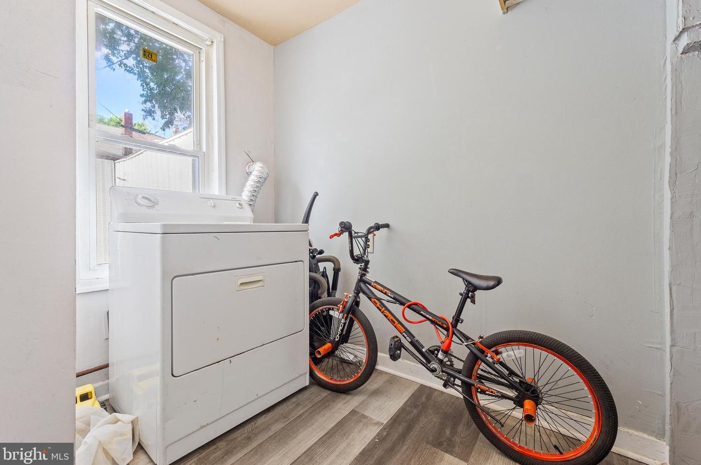 508 Tyler St, Trenton NJ  08609-2622 exterior