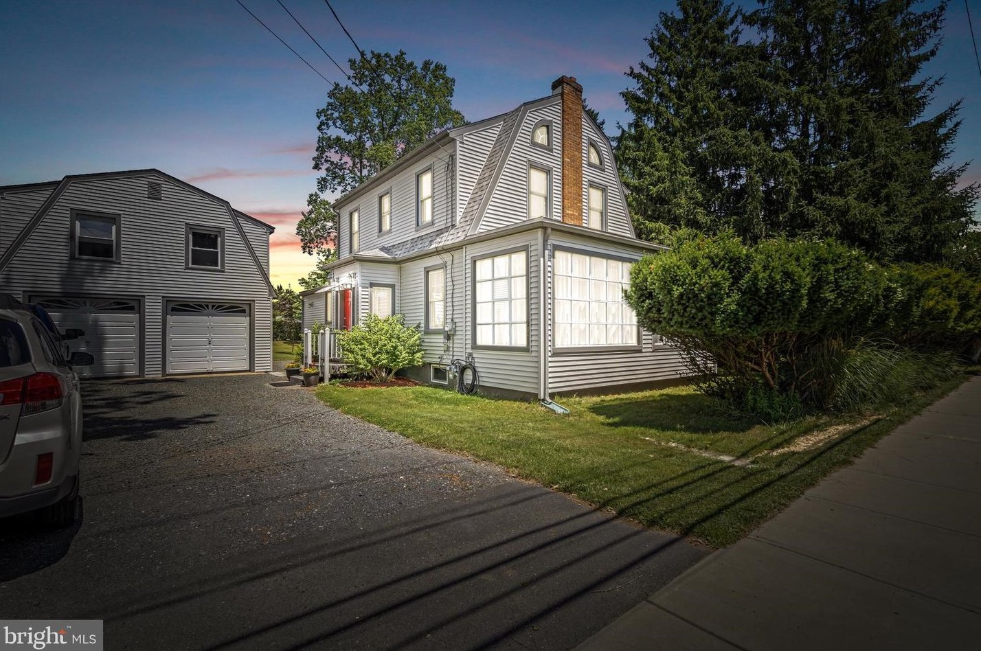2320 Stuyvesant Ave, Trenton, NJ 08618-3226