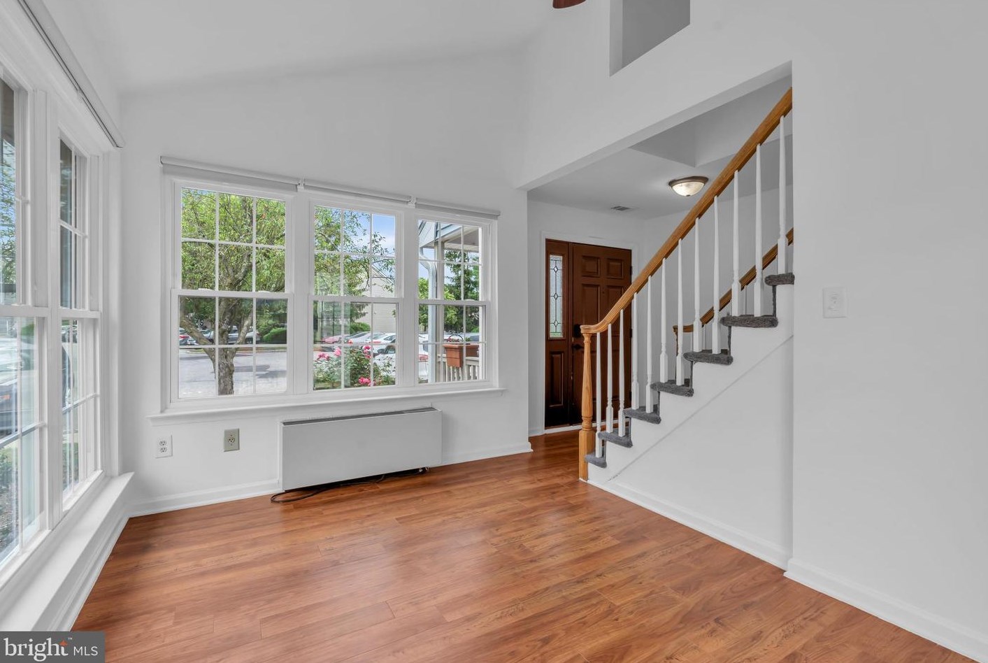 11 Hopkinson Ct, East Windsor NJ 08520-2725 exterior