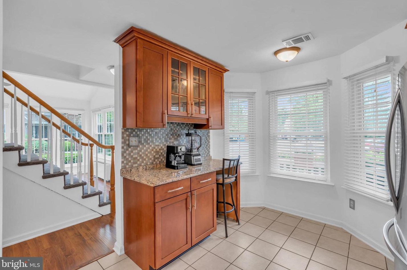 11 Hopkinson Ct, East Windsor NJ 08520-2725 exterior