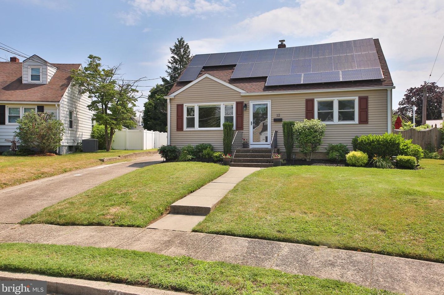 12 Kenwood Terrace, Trenton, NJ 08610