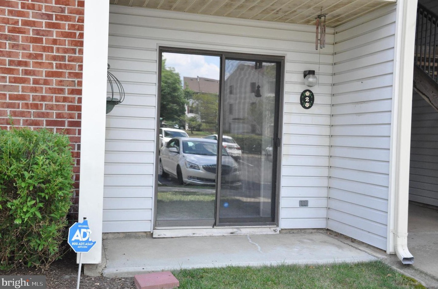 2 Mendrey Ct, Lawrence Township, NJ 08648