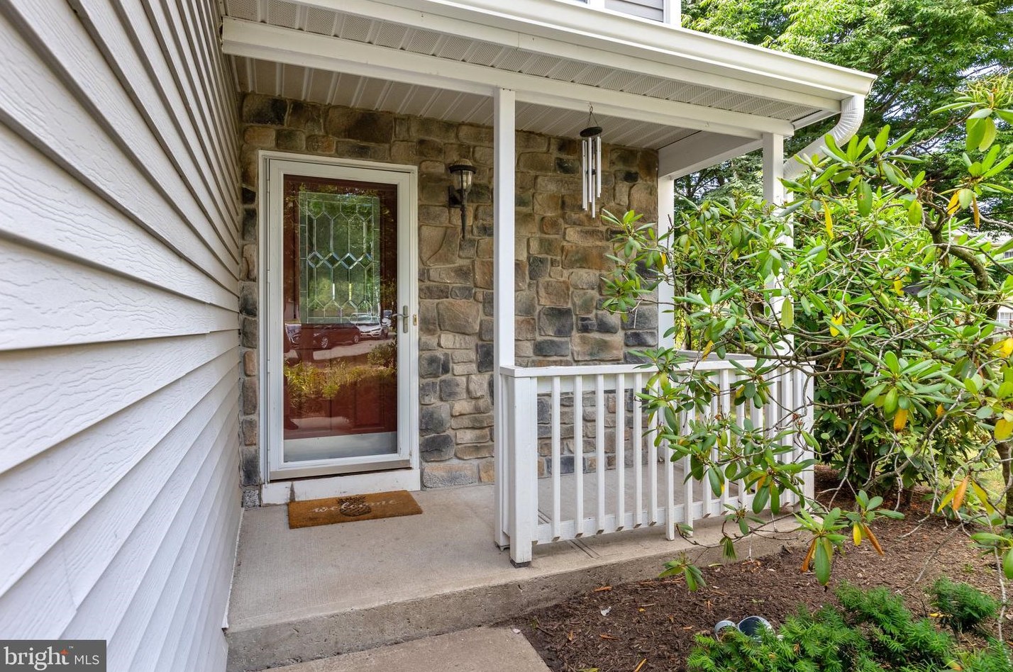 85 Gordon Ave, Lawrence Township, NJ 08648