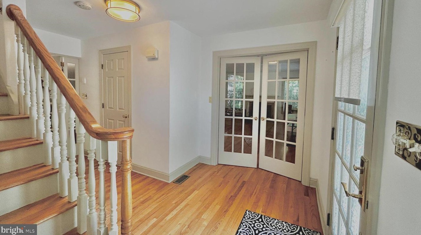 556 Ewing St, Princeton NJ  08540-2700 exterior