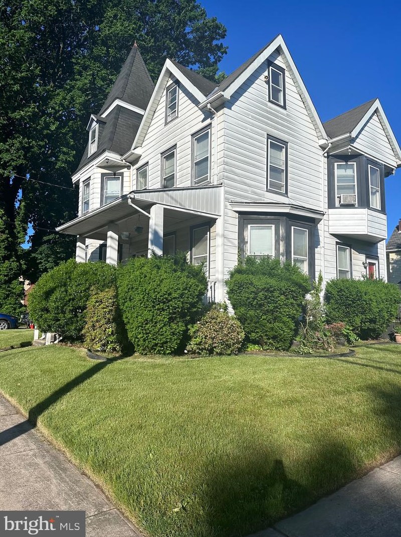 103 W Park Ave, Lawrence Township, NJ 08610