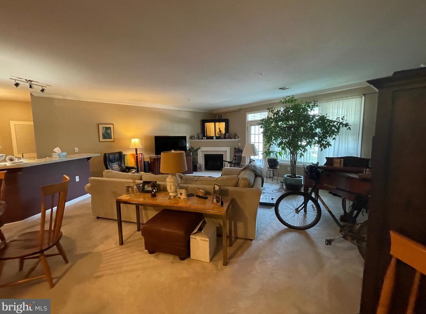 213 Masterson Ct, Trenton, NJ 08618
