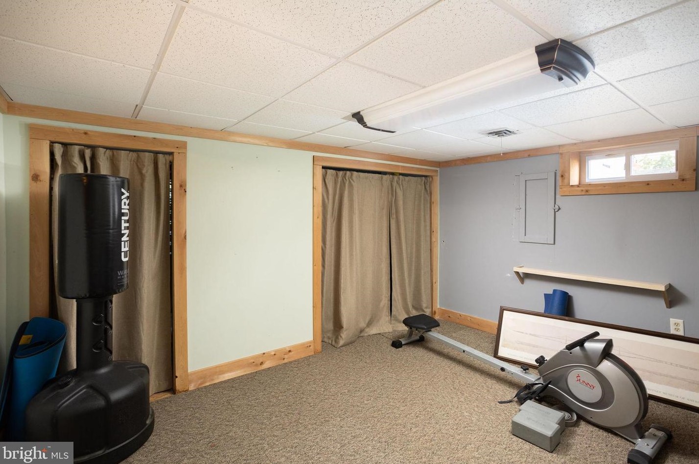 116 Susan Dr, Trenton NJ  08638-1557 exterior