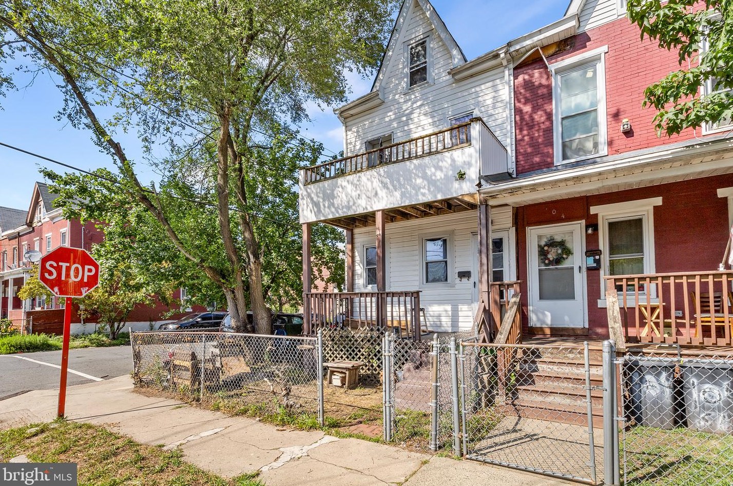 102 S Walter Ave, Trenton, NJ 08609