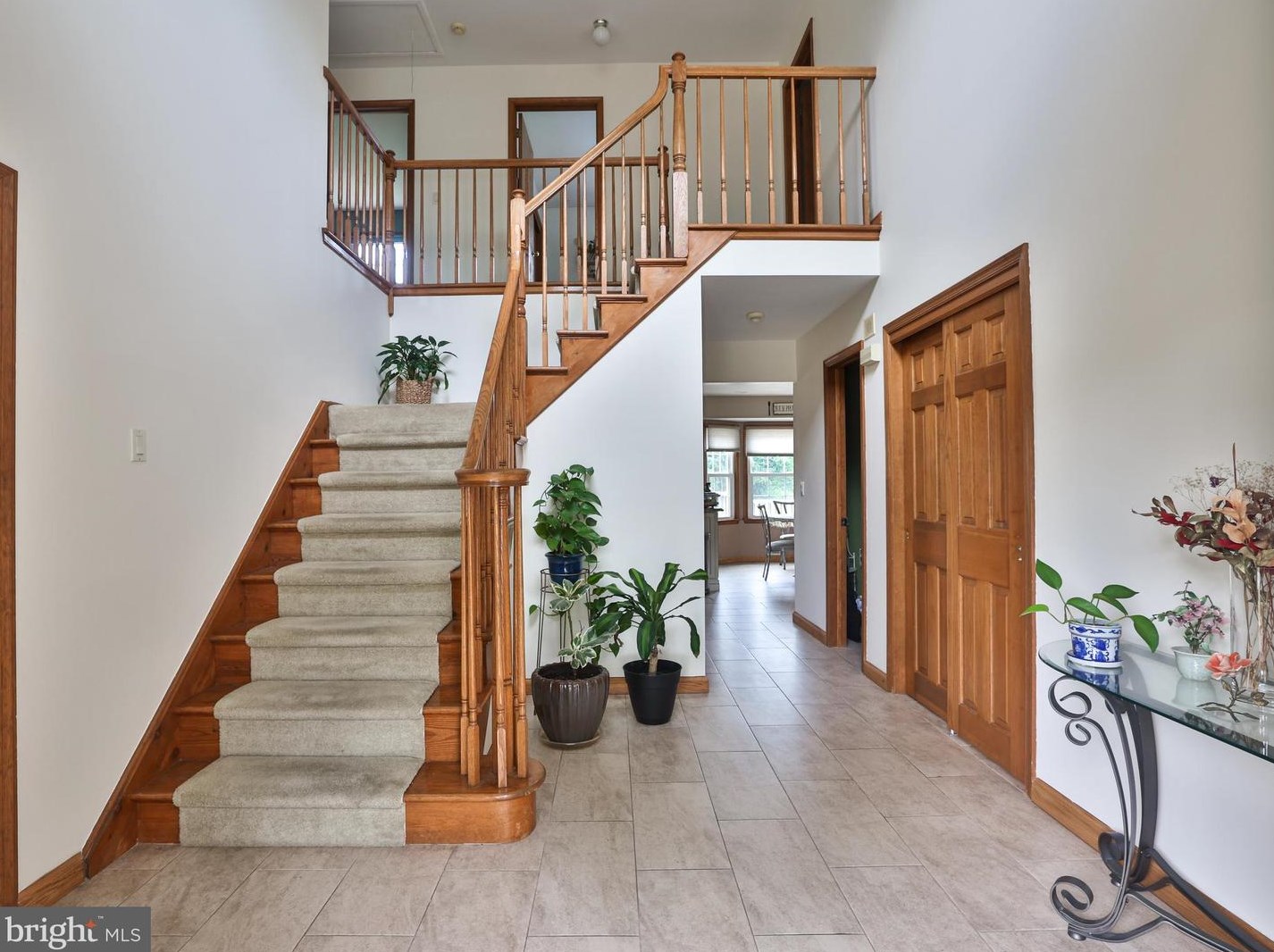 20 Village Dr W, Trenton, NJ 08620