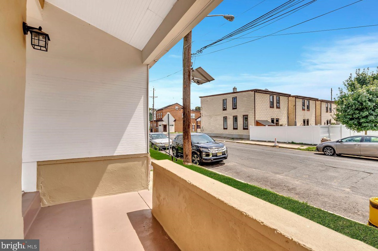 1440 Genesee St, Trenton, NJ 08610