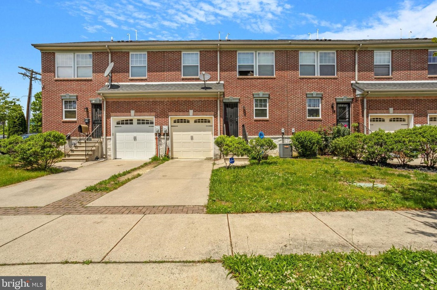 3 Feeder St, Trenton, NJ 08618