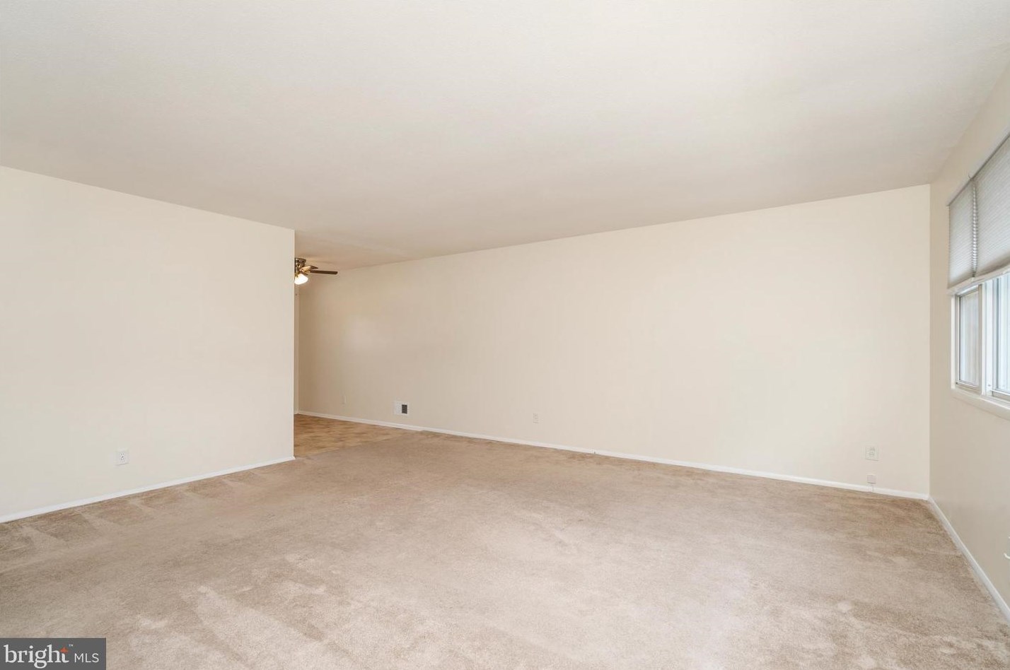 11 Glendon Rd, Trenton, NJ 08610