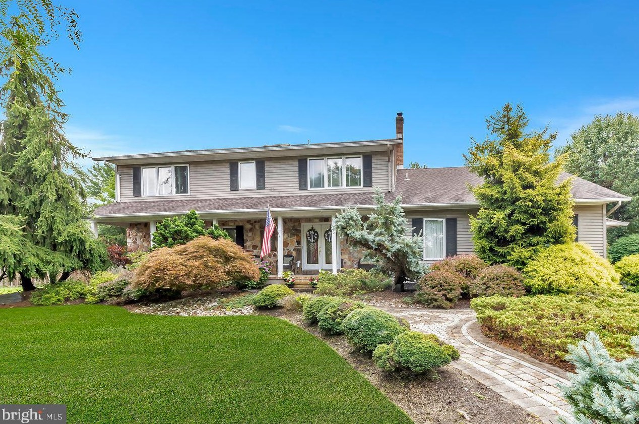 6 Anastasia Ct, Trenton, NJ 08690