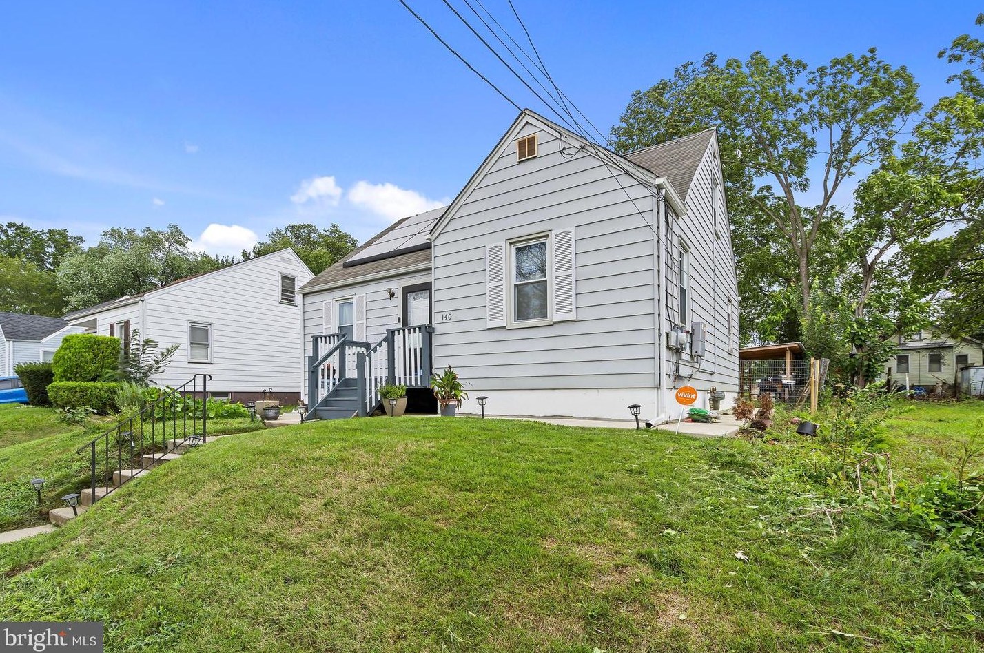 140 Ardsley Ave, Trenton, NJ 08638