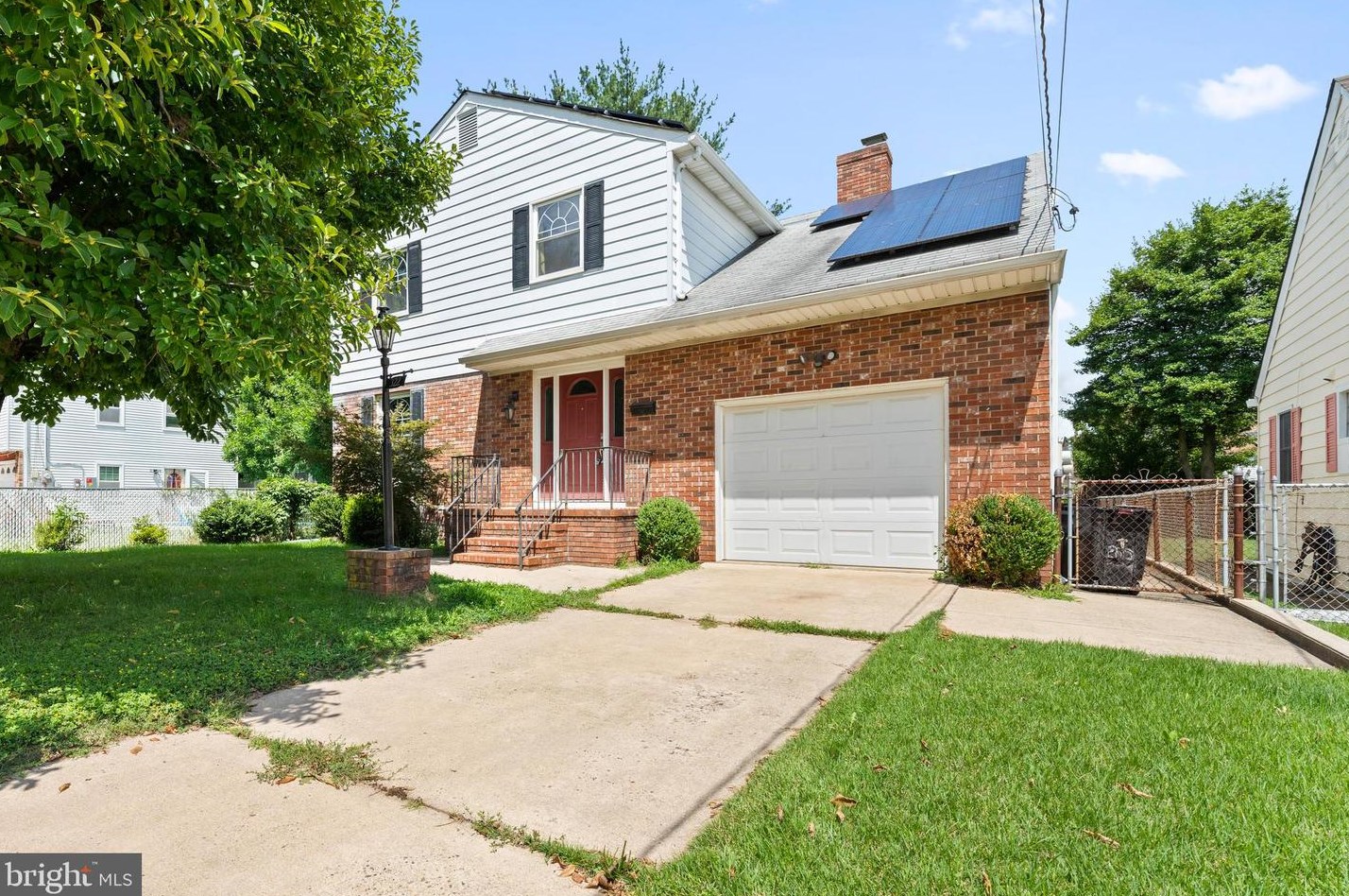 322 Independence Ave, Trenton, NJ 08610