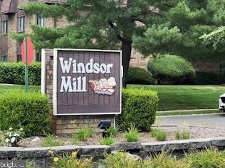 312 Woodmill Dr, East Windsor, NJ 08512