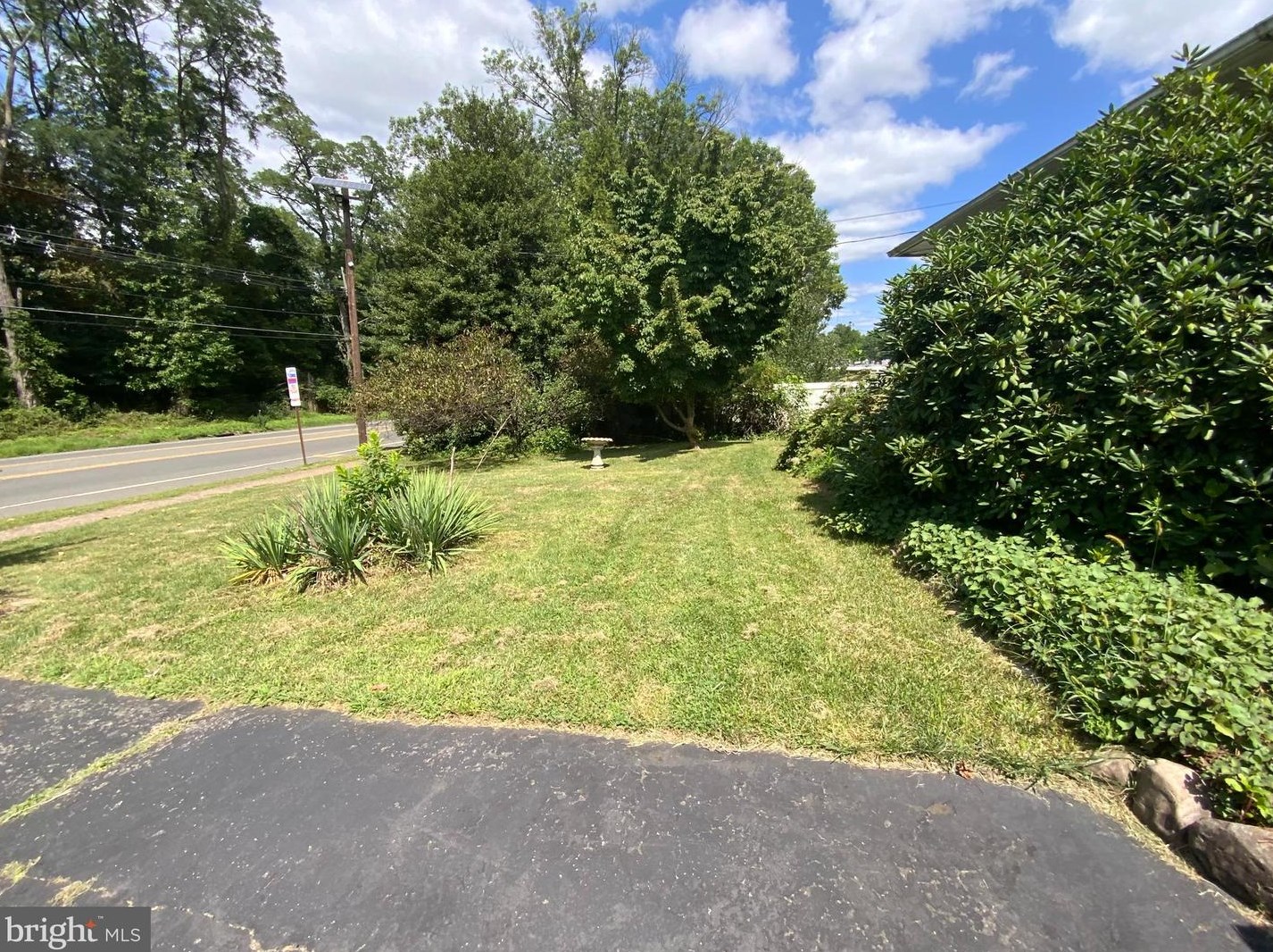 158 Ewingville Rd, Trenton, NJ 08638