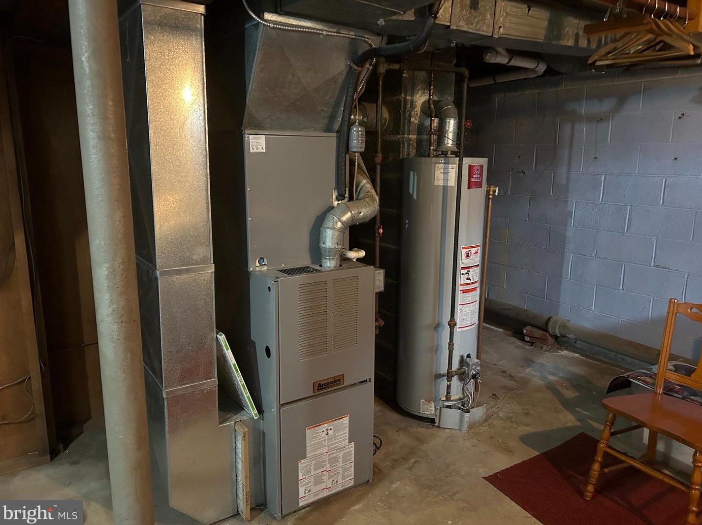 1815 Hamilton Ave, Trenton NJ 08609-2720 exterior