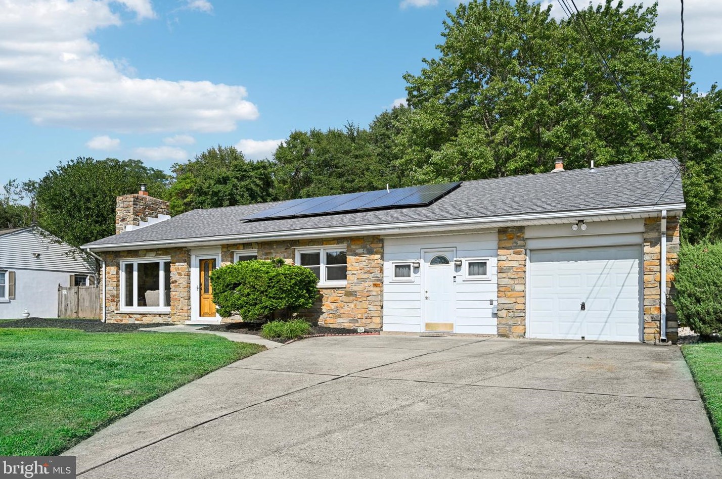 408 Wegner Ave, Trenton, NJ 08619