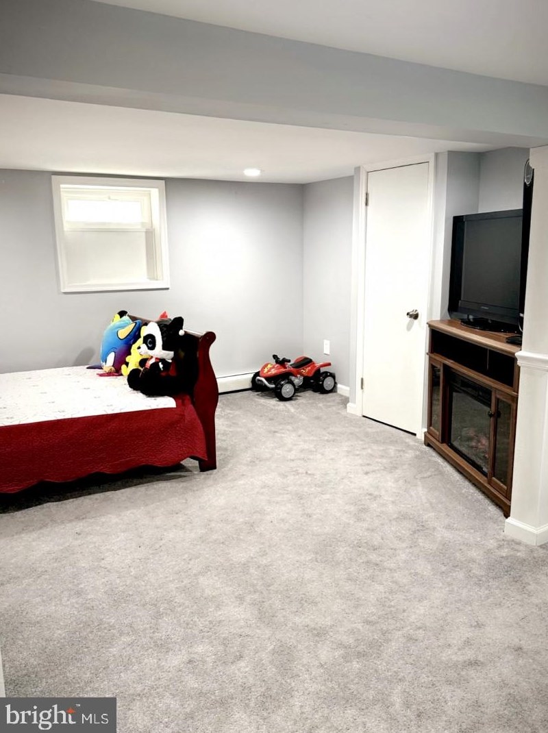 112 Thropp Ave, Trenton NJ  08610-3521 exterior