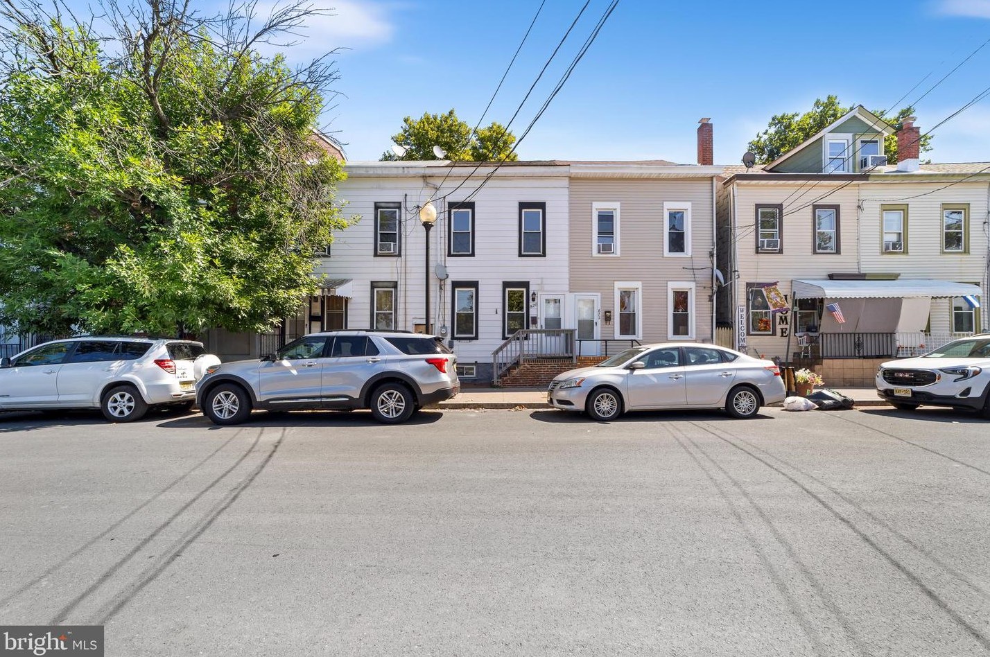 820 Lamberton St, Trenton, NJ 08611